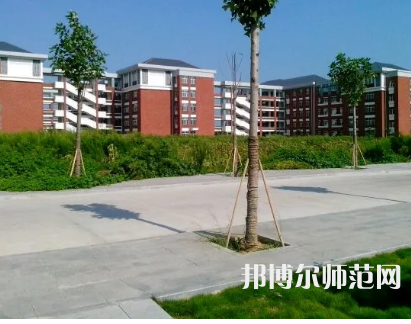 2023年淮北师范大学信息学院是民办大学还是公办