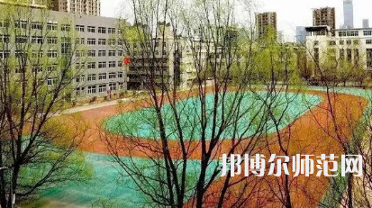 2023年郑州艺术幼儿师范学校绘画专业介绍