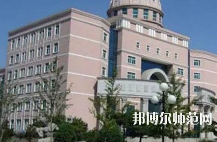 2023年鞍山师范学院文学专业介绍