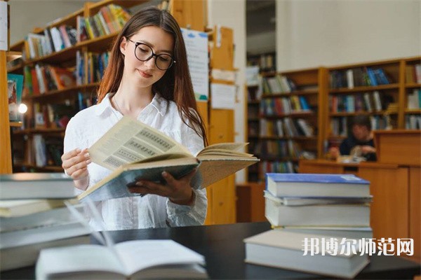 深圳汉语言文学学校有哪些 深圳汉语言文学学校名单一览表