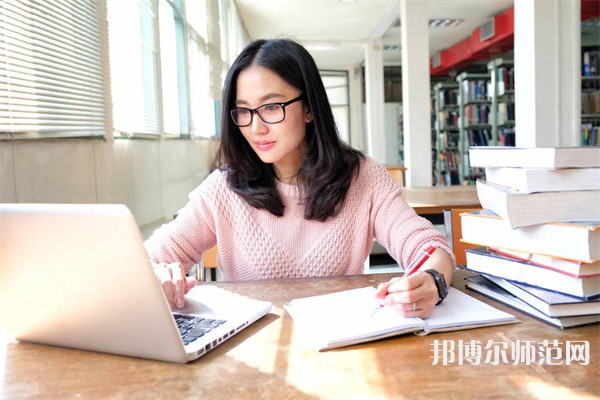 北京排名前五的汉语言文学学校名单一览表