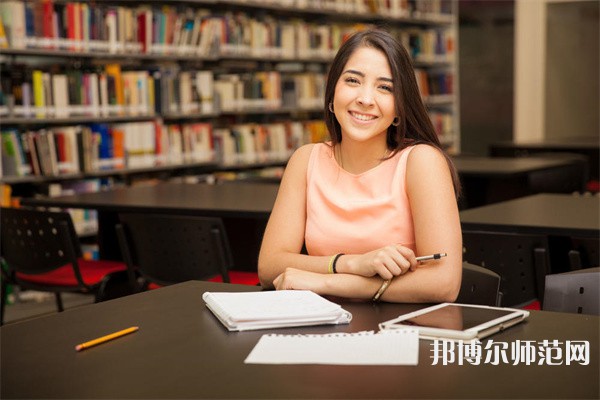 湖南排名前三的汉语言文学学校名单一览表